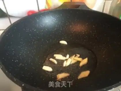 Make Cinnamon chestnut chicken step 2