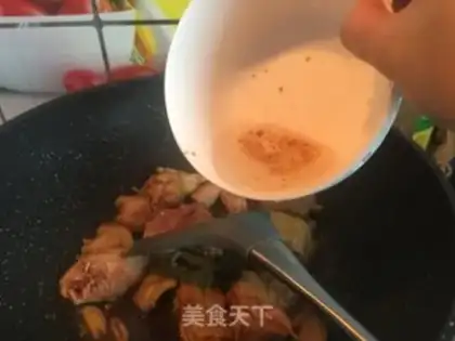 Make Cinnamon chestnut chicken step 6