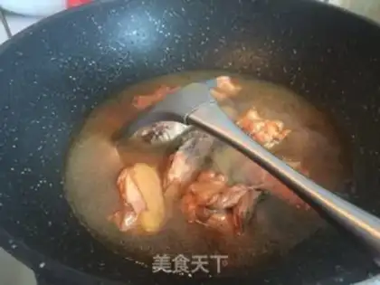 Make Cinnamon chestnut chicken step 7