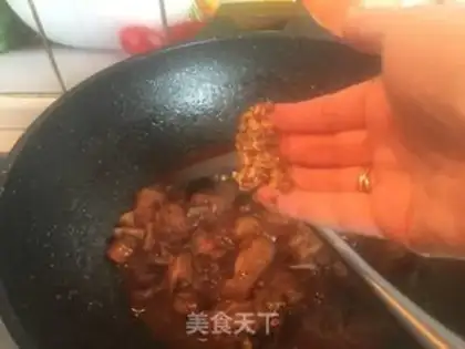 Make Cinnamon chestnut chicken step 10