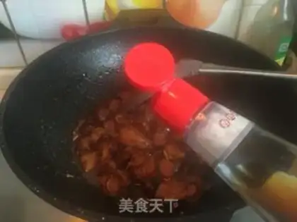 Make Cinnamon chestnut chicken step 11
