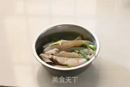 Make The empty sardines step 3