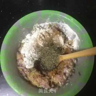Make Black pepper chicken pie burger step 8