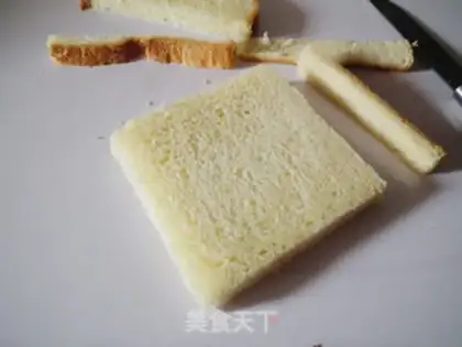 Make Simple little pizza step 1