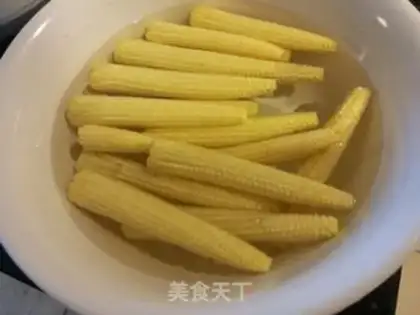 Make Homemade corn cans step 1