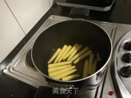 Make Homemade corn cans step 3