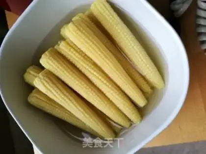Make Homemade corn cans step 4