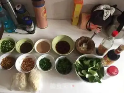 Make Chongqing Soo-noodle step 0