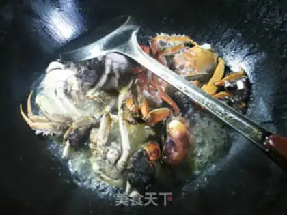 Make Crabs in salsa sauce step 4