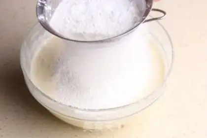 Make Honey lasagna cake step 2