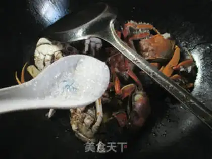 Make Crabs in salsa sauce step 7
