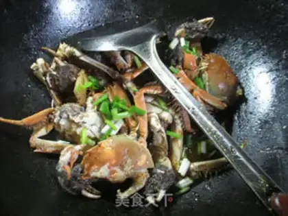 Make Crabs in salsa sauce step 10