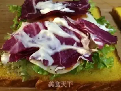 Make A salmon sandwich step 5