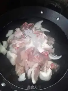 Make Duck chowder potatoes step 1