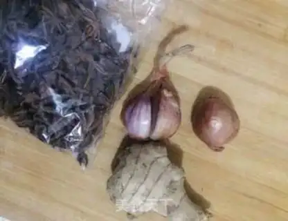 Make Tomatoes make four vegetables step 0