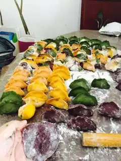 Make Five-colour dumplings step 3