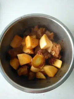 Make A white radish with oxen step 6