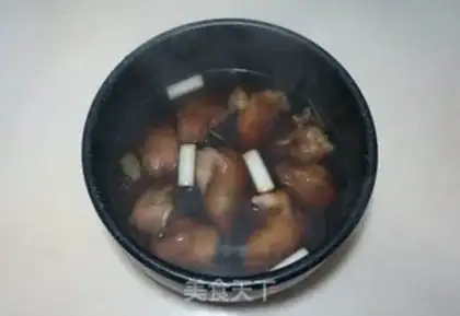Make Pork feet step 3