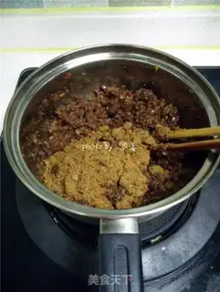 Make Low fat red date pie step 5