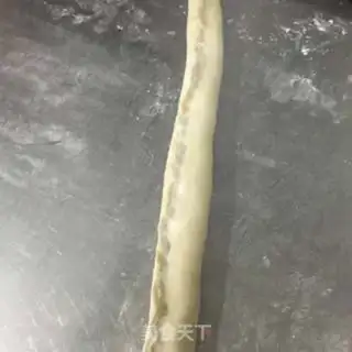 Make Hand grab cake step 6