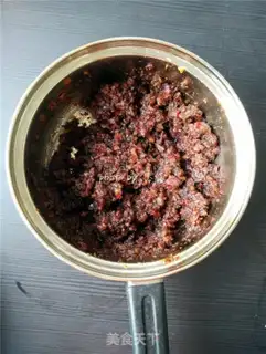 Make Low fat red date pie step 6