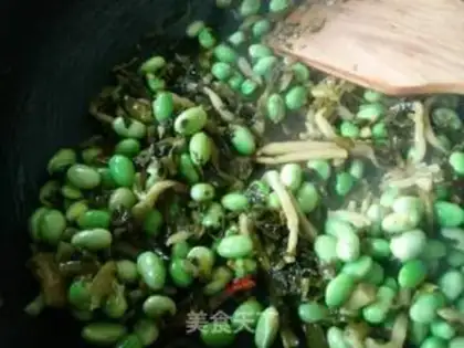 Make Pickles, fried beans step 4