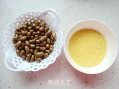 Make Peaches and rice porridge step 0