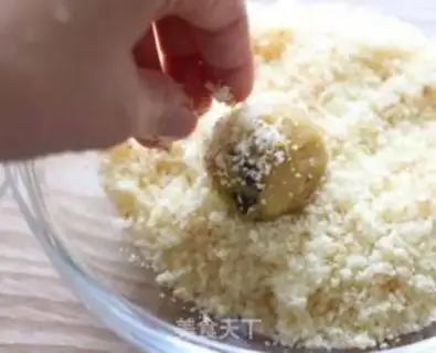 Make Cake with sweet potatoes and balls step 4