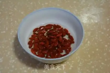 Make Lotus peanut porridge step 4