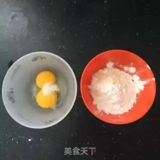 Make Little yolk cookies step 0