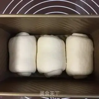 Make Clean and white toast step 7