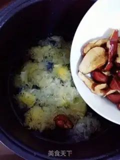Make The silver spoon of red dates step 3