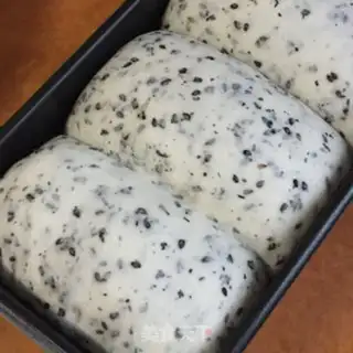 Make Black sesame toast step 8