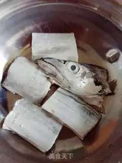 Make Simple red roasted fish step 0