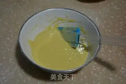 Make Low-fat apple chili cake step 5