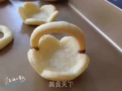 Make Fruit basket cookies step 9
