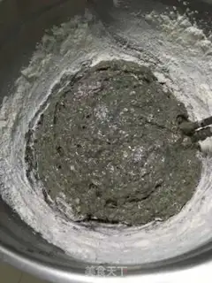Make Milk and sesame cream step 3