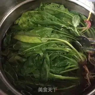 Make Spinach, eight inches of casserole cake step 0