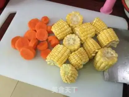 Make Pork bone carrot corn soup step 1