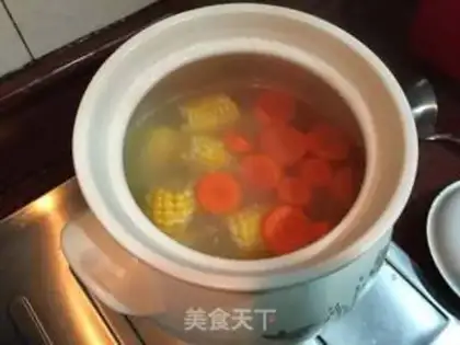 Make Pork bone carrot corn soup step 3