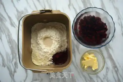 Make Red cranberry bread step 1