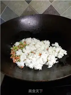 Make Favorite egg rice step 6