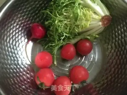Make Two or three vegetables salad step 0