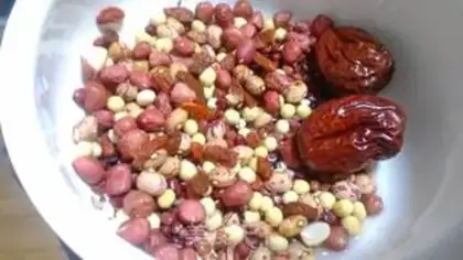 Make ♪ ♪ Red-tree-cracked soybeans ♪ step 1