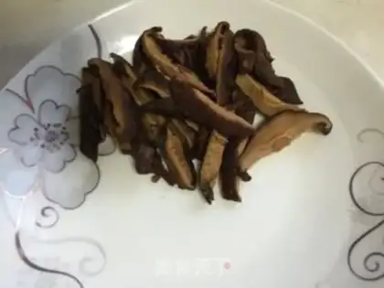 Make lentils, mushroom rice step 1