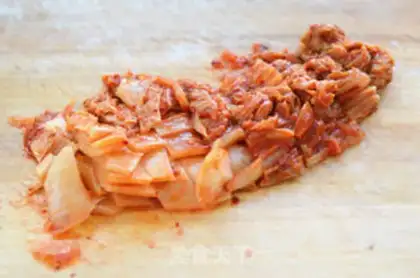Make Hot cabbage seafood pan step 0