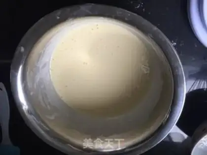 Make No sour almond cake step 2