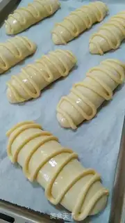 Make caterpillar step 6