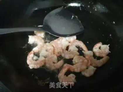 Make cucumber shrimp step 4