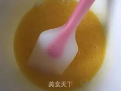 Make Orange cake roll step 4